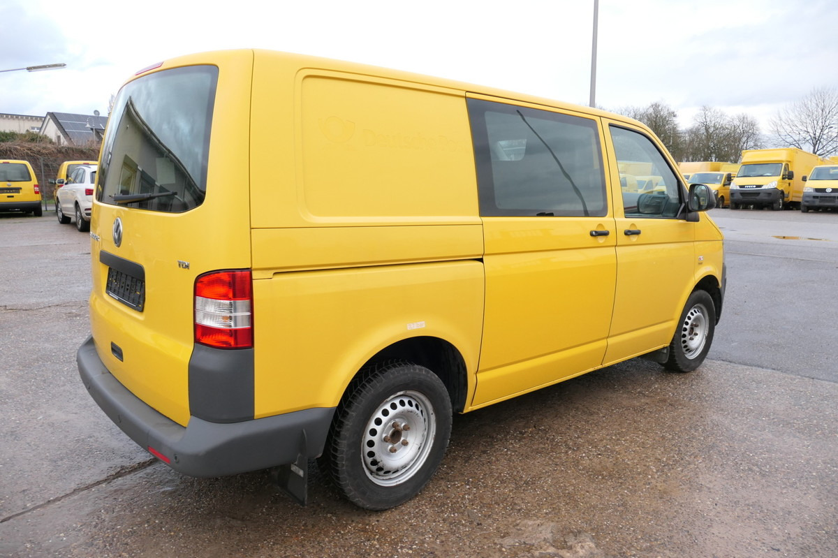 VW T5 Transporter 2.0 TDI PARKTRONIK EURO-5 2xSCHIE - فان المدمجة: صور 4 VW T5 Transporter 2.0 TDI PARKTRONIK EURO-5 2xSCHIE - فان المدمجة: صور 4