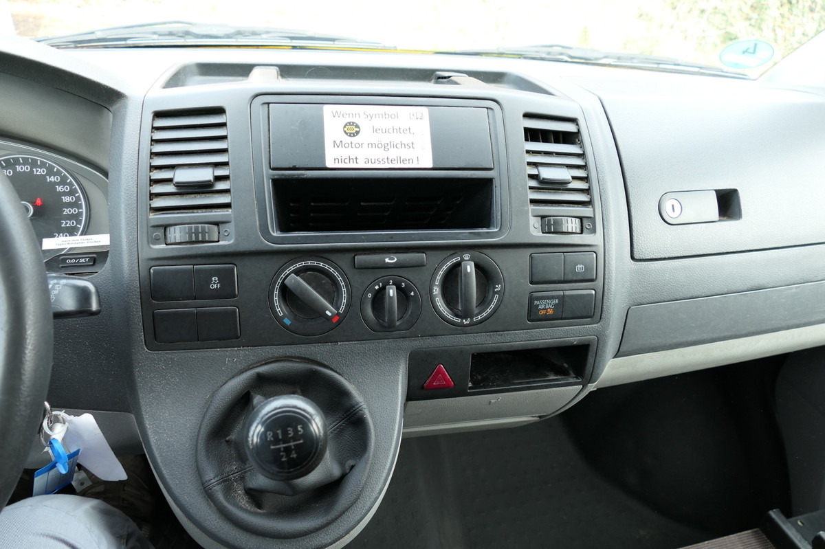 فان المدمجة VW T5 Transporter 2.0 TDI PARKTRONIK EURO-5 2xSCHIE: صور 11