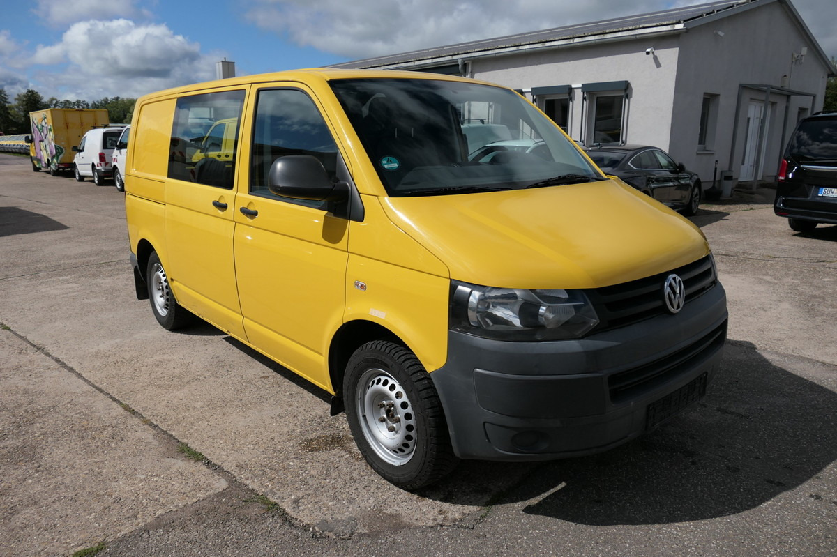VW T5 Transporter 2.0 TDI PARKTRONIK EURO-5 2xSCHIE - فان المدمجة: صور 2 VW T5 Transporter 2.0 TDI PARKTRONIK EURO-5 2xSCHIE - فان المدمجة: صور 2