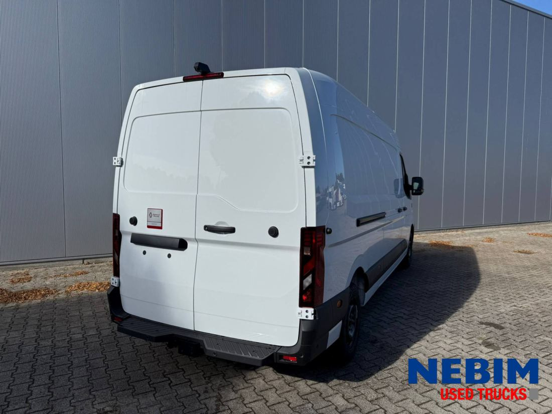 Renault Master L3H2 150HP 6 Units Available - فان: صور 3 Renault Master L3H2 150HP 6 Units Available - فان: صور 3