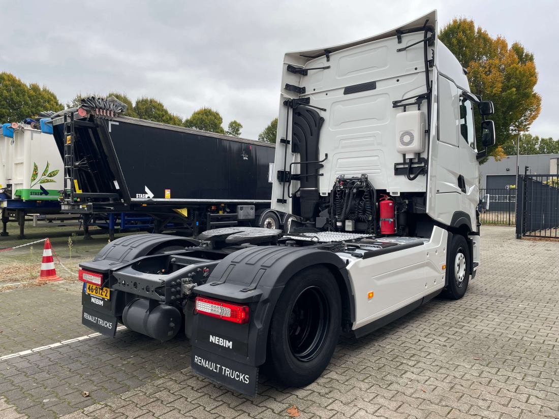 Renault T HIGH 520 4x2 new tacho - Parking Airco - شاحنة جرار: صور 2 Renault T HIGH 520 4x2 new tacho - Parking Airco - شاحنة جرار: صور 2