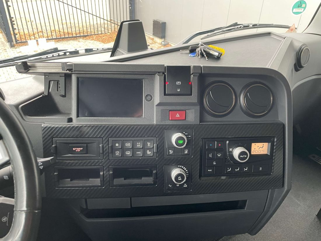 Renault T HIGH 520 4x2 new tacho - Parking Airco - شاحنة جرار: صور 4 Renault T HIGH 520 4x2 new tacho - Parking Airco - شاحنة جرار: صور 4