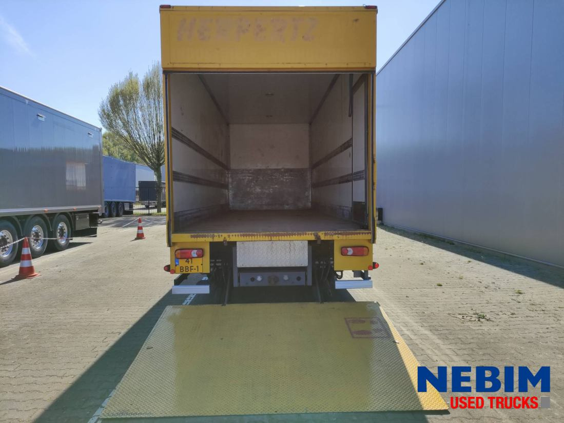 Volvo FL 240 500.388km - بصندوق مغلق شاحنة: صور 4 Volvo FL 240 500.388km - بصندوق مغلق شاحنة: صور 4