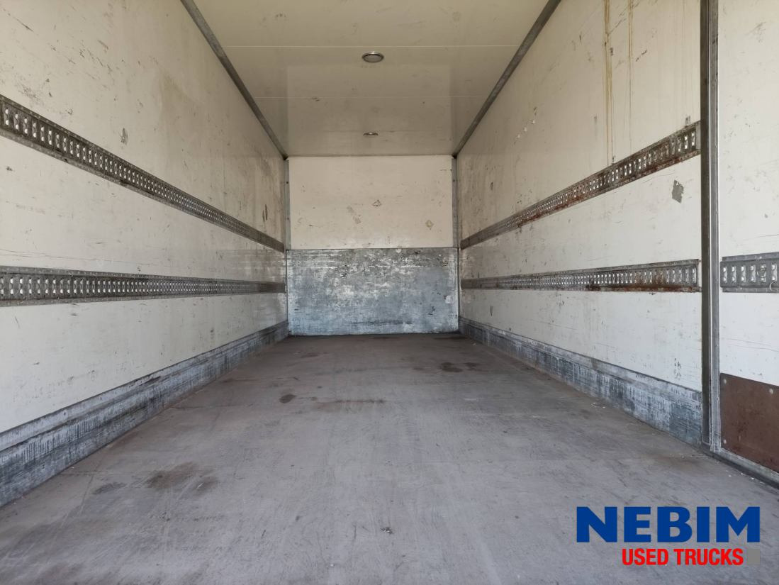 Volvo FL 240 500.388km - بصندوق مغلق شاحنة: صور 3 Volvo FL 240 500.388km - بصندوق مغلق شاحنة: صور 3