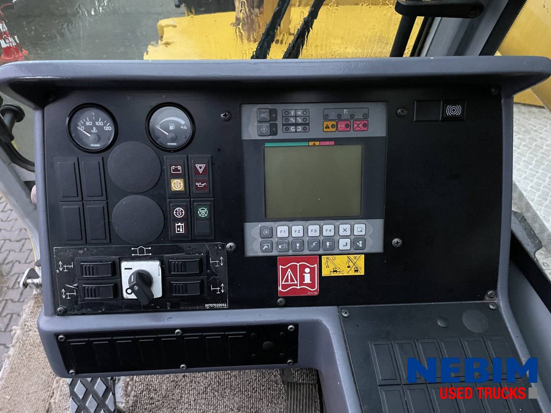 Volvo FM 400 8X4 - Faun Tadano HK40-Only TO BE Viewed BY Appointment - شاحنة كرين: صور 3 Volvo FM 400 8X4 - Faun Tadano HK40-Only TO BE Viewed BY Appointment - شاحنة كرين: صور 3