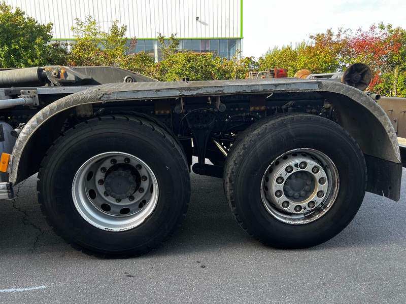 شاحنة ذات الخطاف Mercedes-Benz Actros 2543: صور 15 شاحنة ذات الخطاف Mercedes-Benz Actros 2543: صور 15