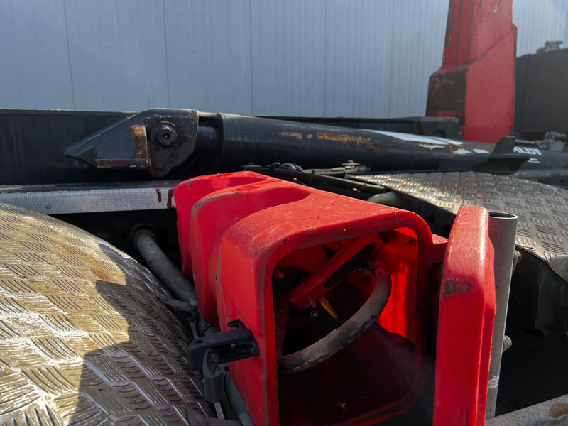 شاحنة ذات الخطاف Mercedes-Benz Actros 2543: صور 18 شاحنة ذات الخطاف Mercedes-Benz Actros 2543: صور 18