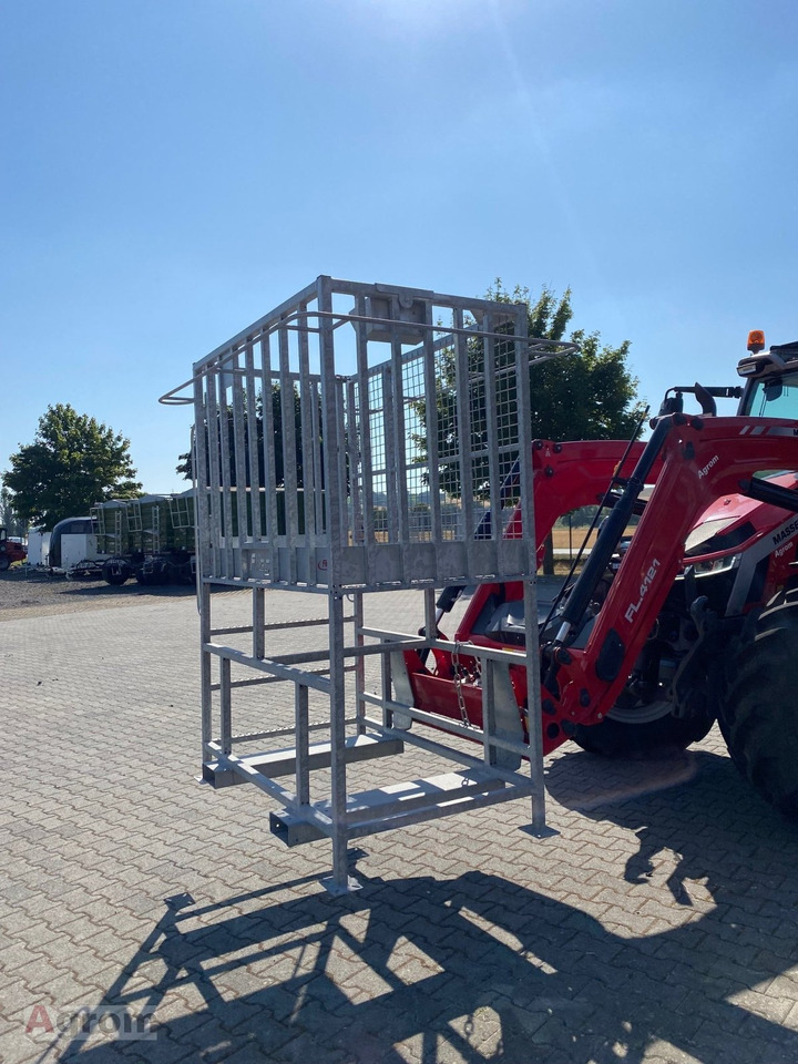 Fliegl Arbeitsbühne - ملحقات: صور 4 Fliegl Arbeitsbühne - ملحقات: صور 4