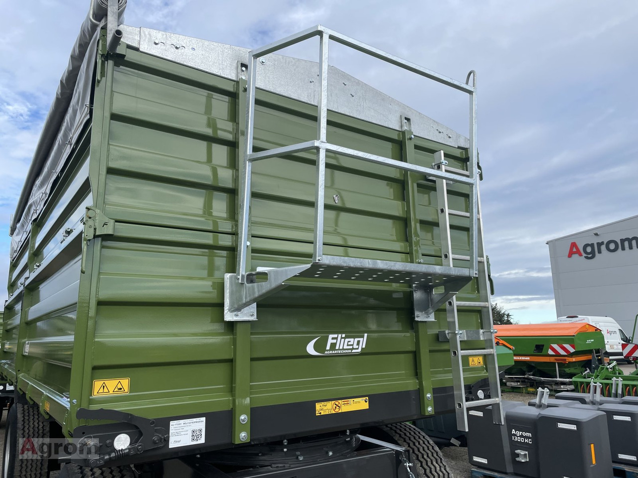 قلابة مقطورة الزراعية جديد Fliegl DK 180 XL: صور 9