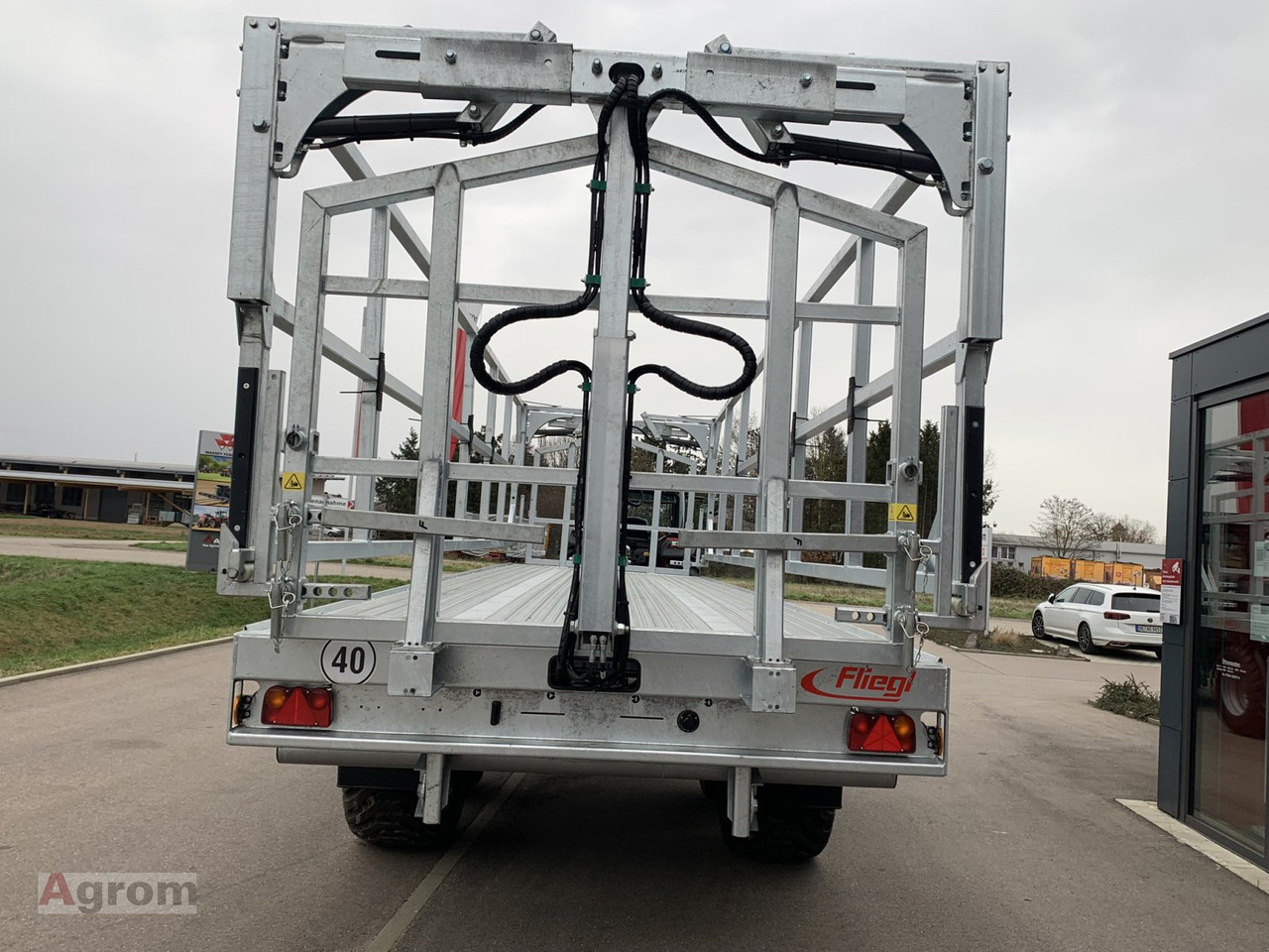 Fliegl DPW 210 BL - مقطورة منصة الزراعية: صور 4 Fliegl DPW 210 BL - مقطورة منصة الزراعية: صور 4