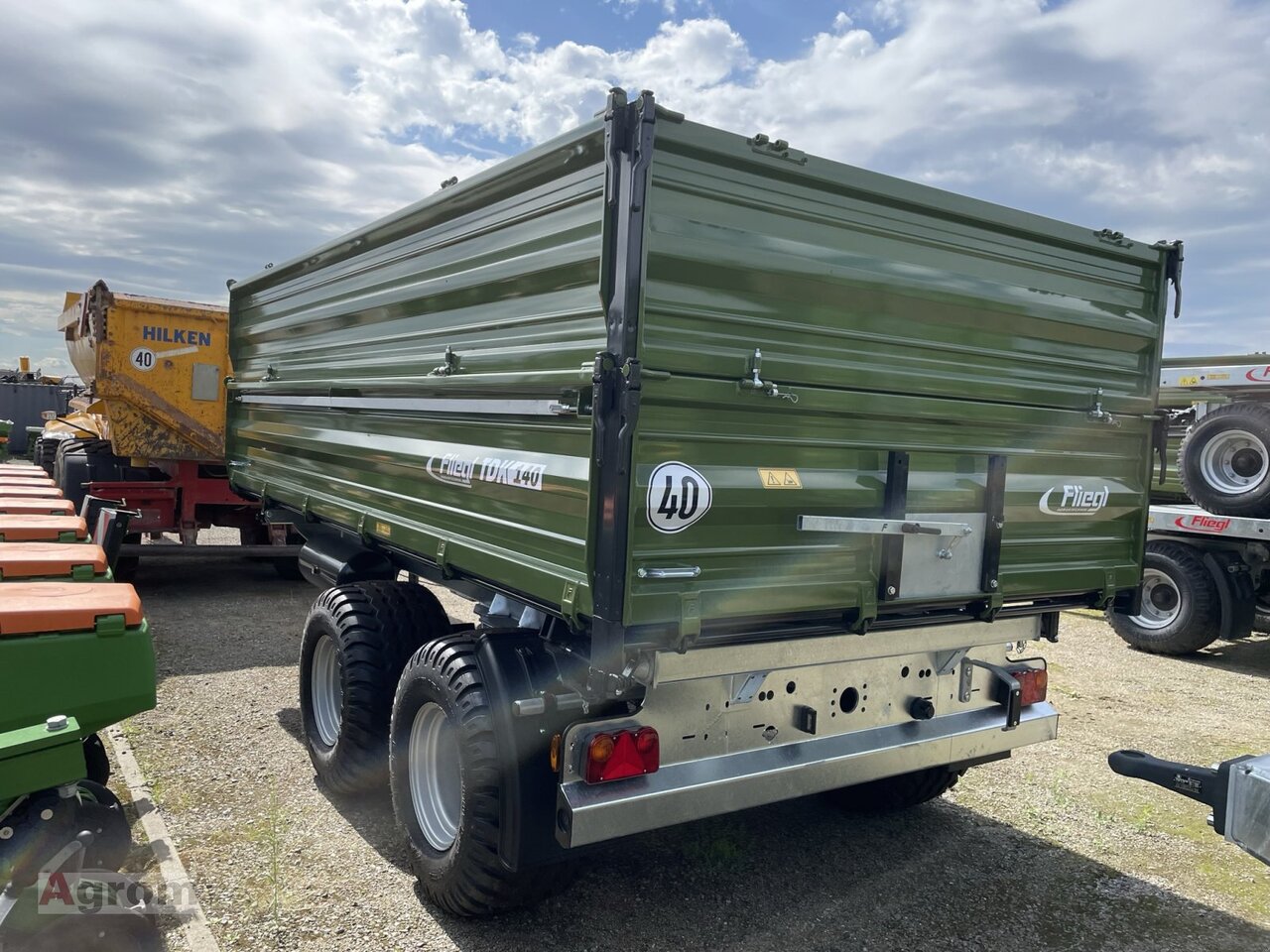 Fliegl TDK 140 FOX - قلابة مقطورة الزراعية: صور 3 Fliegl TDK 140 FOX - قلابة مقطورة الزراعية: صور 3