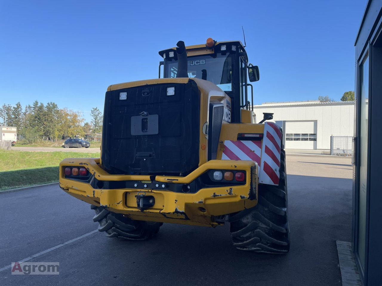 اللودر بعجل JCB 427 HT Agri: صور 7