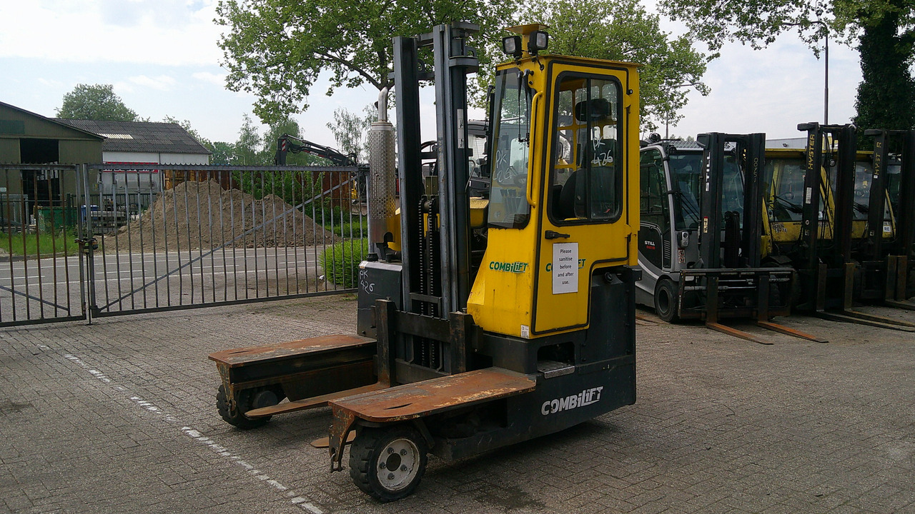 COMBILIFT C3000 CABIN - محمل الجانب: صور 5 COMBILIFT C3000 CABIN - محمل الجانب: صور 5