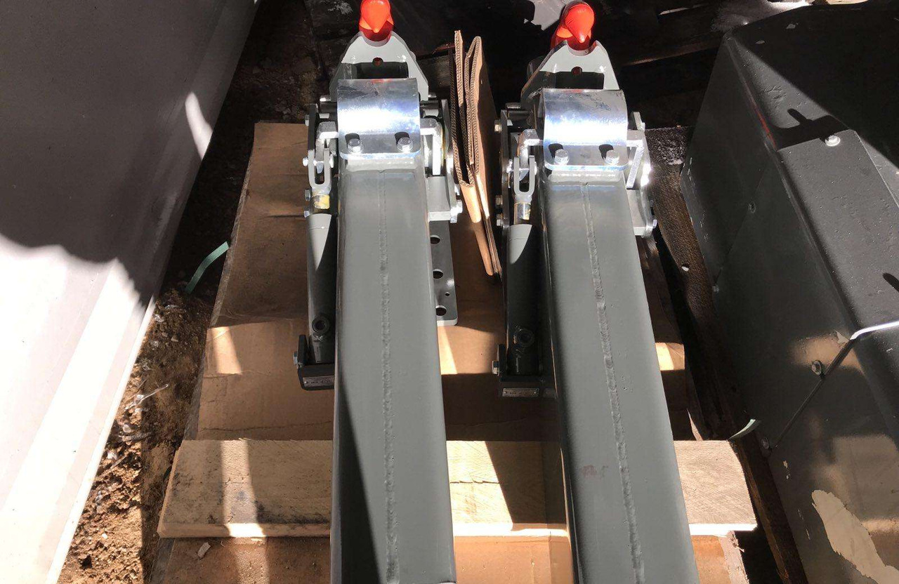 Merlo Merlo - هود - الآلات والماكينات الزراعية: صور 3 Merlo Merlo - هود - الآلات والماكينات الزراعية: صور 3