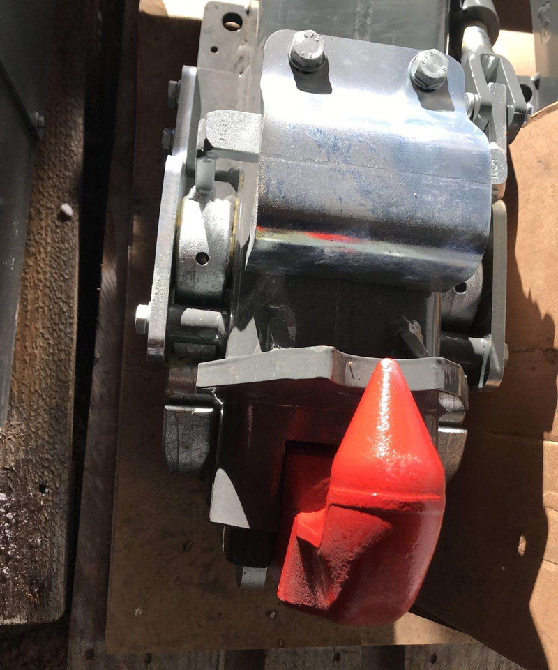 Merlo Merlo - هود - الآلات والماكينات الزراعية: صور 5 Merlo Merlo - هود - الآلات والماكينات الزراعية: صور 5