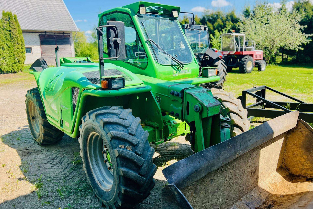 Merlo P34.7 TOP - رافعة تلسكوبية: صور 3 Merlo P34.7 TOP - رافعة تلسكوبية: صور 3