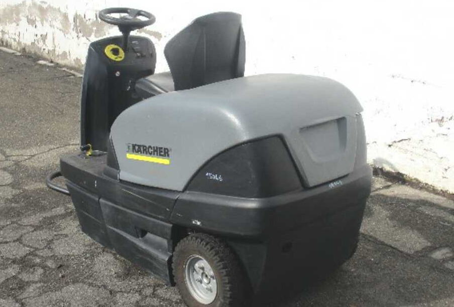 Kärcher KM 100/100 RD - كناسة المناطق الصناعية: صور 2 Kärcher KM 100/100 RD - كناسة المناطق الصناعية: صور 2