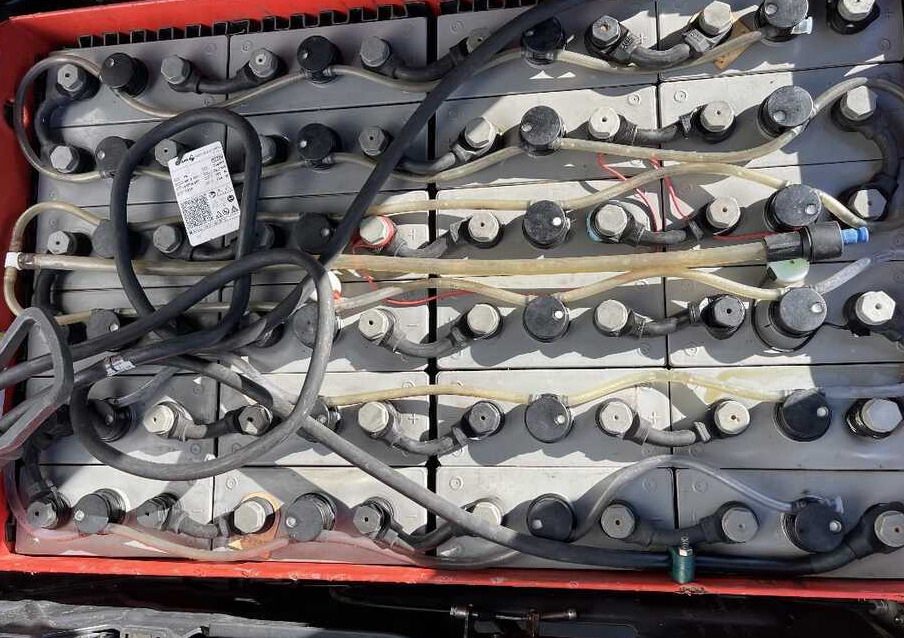 LINDE E 14-02/386 - رافعة شوكية كهربائية: صور 5 LINDE E 14-02/386 - رافعة شوكية كهربائية: صور 5
