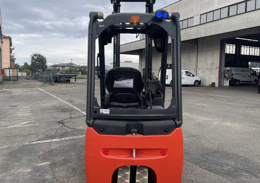 Linde E 14-02 (3000 ore lavoro) - رافعة شوكية كهربائية: صور 3 Linde E 14-02 (3000 ore lavoro) - رافعة شوكية كهربائية: صور 3