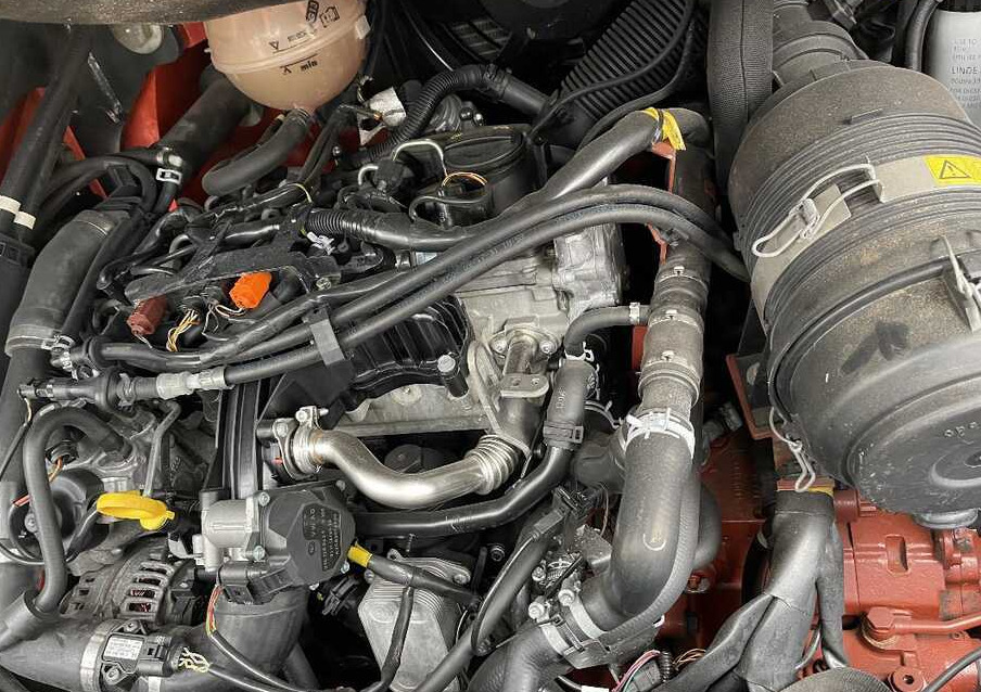 Linde H 35 D-02/393 - رافعة شوكية ديزل: صور 3 Linde H 35 D-02/393 - رافعة شوكية ديزل: صور 3