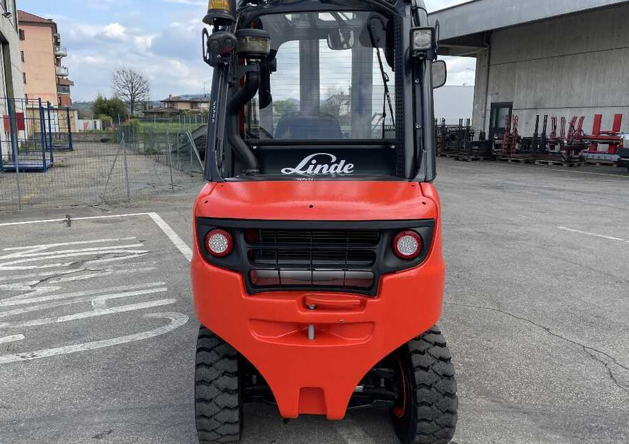 Linde H 35 D - رافعة شوكية ديزل: صور 3 Linde H 35 D - رافعة شوكية ديزل: صور 3