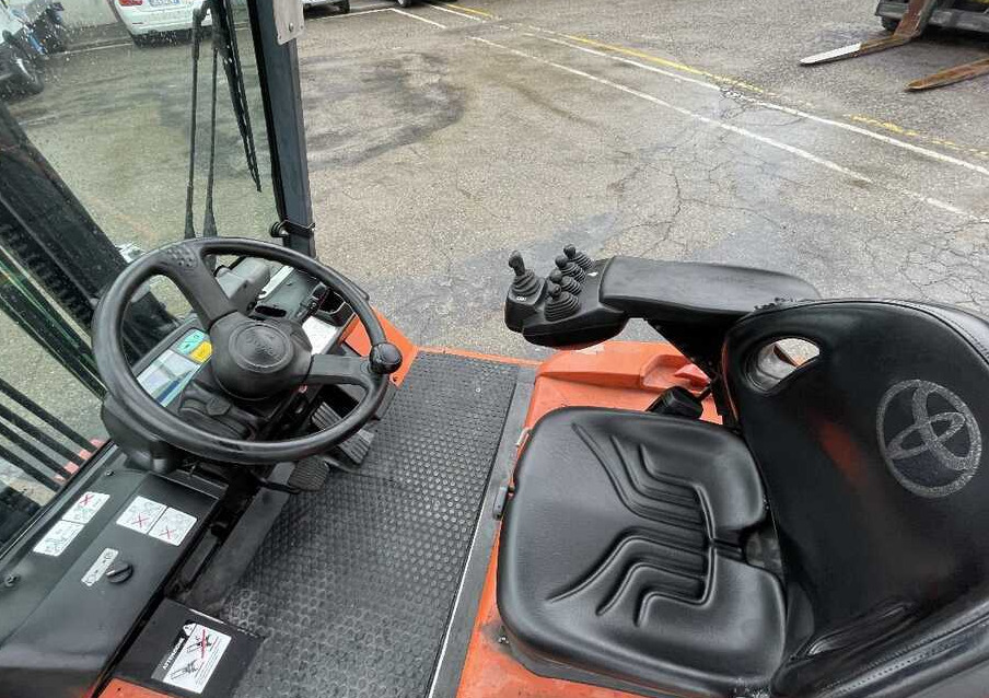 Toyota 7 FBMF 40 (BATTERIA NUOVA) - رافعة شوكية كهربائية: صور 2 Toyota 7 FBMF 40 (BATTERIA NUOVA) - رافعة شوكية كهربائية: صور 2