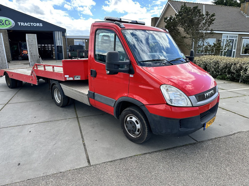 Iveco Daily 40C18 - فان: صور 3 Iveco Daily 40C18 - فان: صور 3