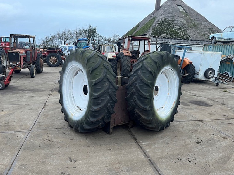 Kleber 520.70 R38 - الجنوط: صور 1 Kleber 520.70 R38 - الجنوط: صور 1