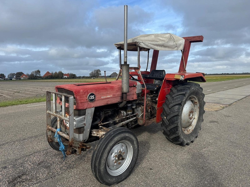 Massey Ferguson 135 - جرار: صور 1 Massey Ferguson 135 - جرار: صور 1