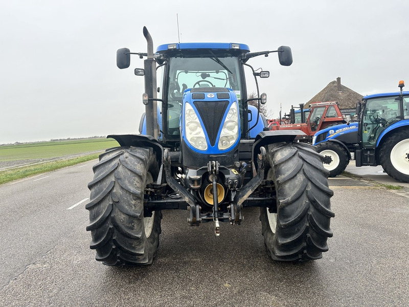 New Holland T6080 - جرار: صور 3 New Holland T6080 - جرار: صور 3