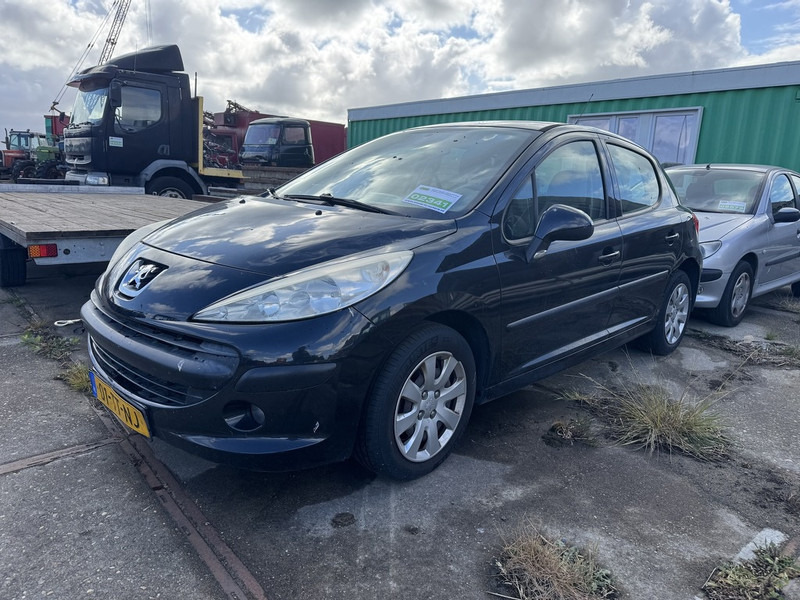 Peugeot 207 - سيارة: صور 1 Peugeot 207 - سيارة: صور 1