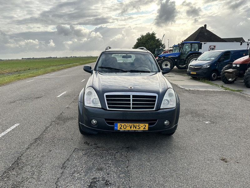 SsangYong RX270 XDI - فان: صور 2 SsangYong RX270 XDI - فان: صور 2