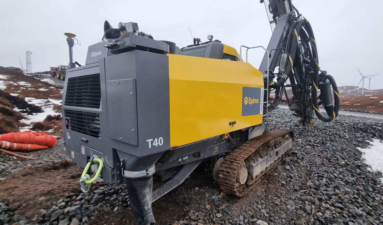 Atlas Copco (Epiroc) SmartROC T40MK2-11 - آلة حفر: صور 5 Atlas Copco (Epiroc) SmartROC T40MK2-11 - آلة حفر: صور 5