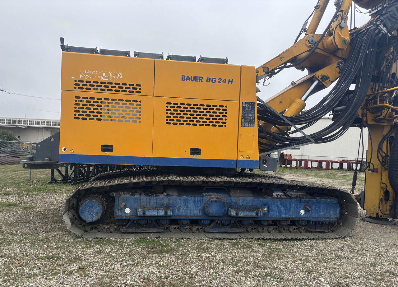 Bauer BG 24H - سائق كومة: صور 3 Bauer BG 24H - سائق كومة: صور 3