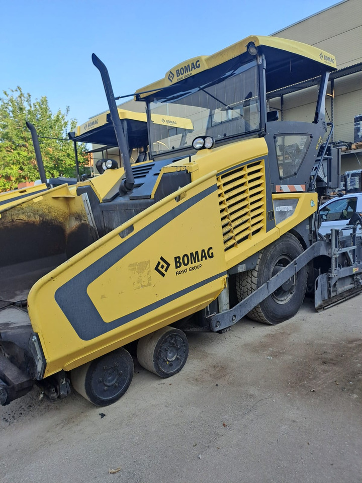 Bomag BF600 P-2 - العامل بالقار: صور 2 Bomag BF600 P-2 - العامل بالقار: صور 2
