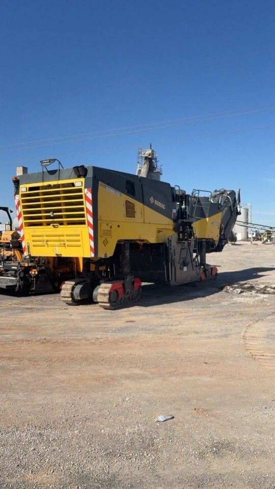 Bomag BM 2200/75 - ماكينات لصقل الأسفلت: صور 3 Bomag BM 2200/75 - ماكينات لصقل الأسفلت: صور 3