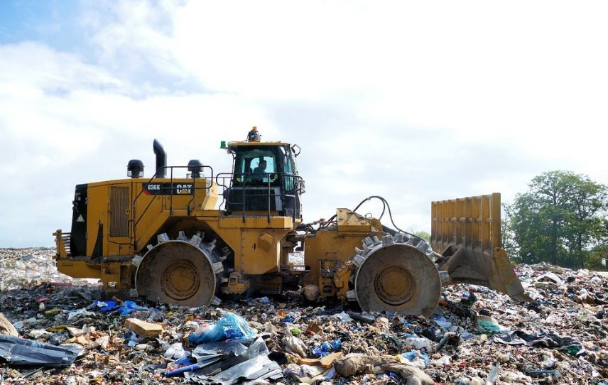 Caterpillar 836K - مدماج: صور 3 Caterpillar 836K - مدماج: صور 3