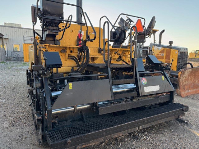 Caterpillar AP1055E - العامل بالقار: صور 4 Caterpillar AP1055E - العامل بالقار: صور 4