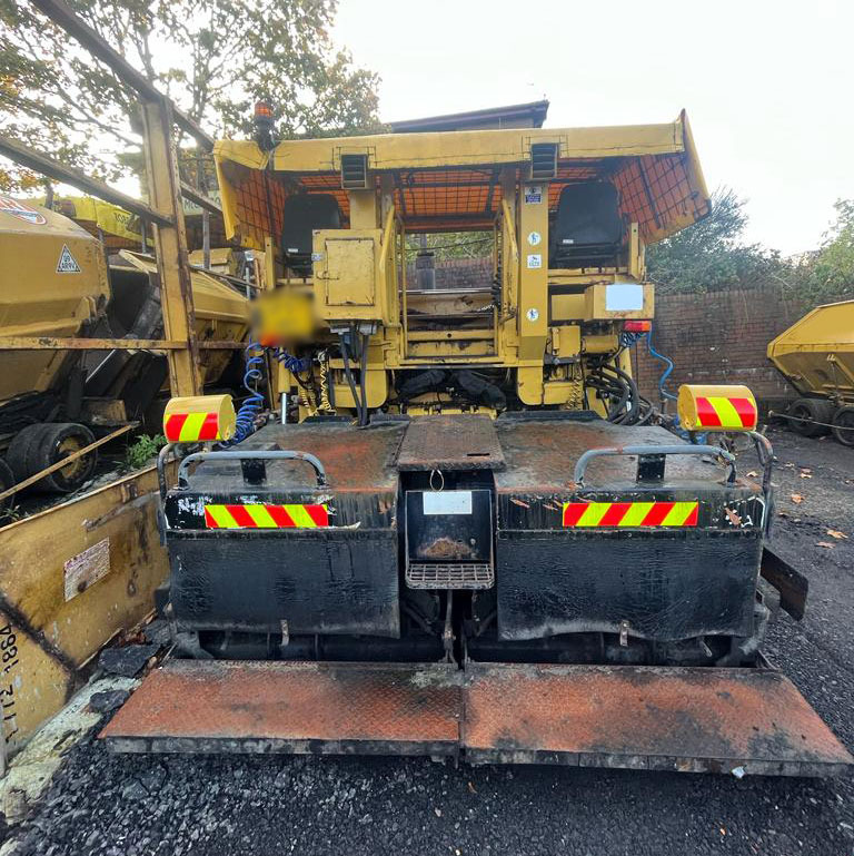 Caterpillar AP600 - العامل بالقار: صور 4 Caterpillar AP600 - العامل بالقار: صور 4