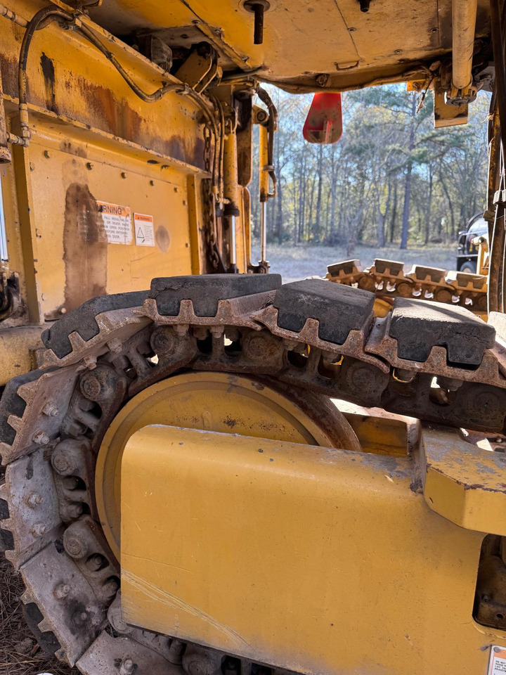 Caterpillar PM201 - ماكينات لصقل الأسفلت: صور 4 Caterpillar PM201 - ماكينات لصقل الأسفلت: صور 4