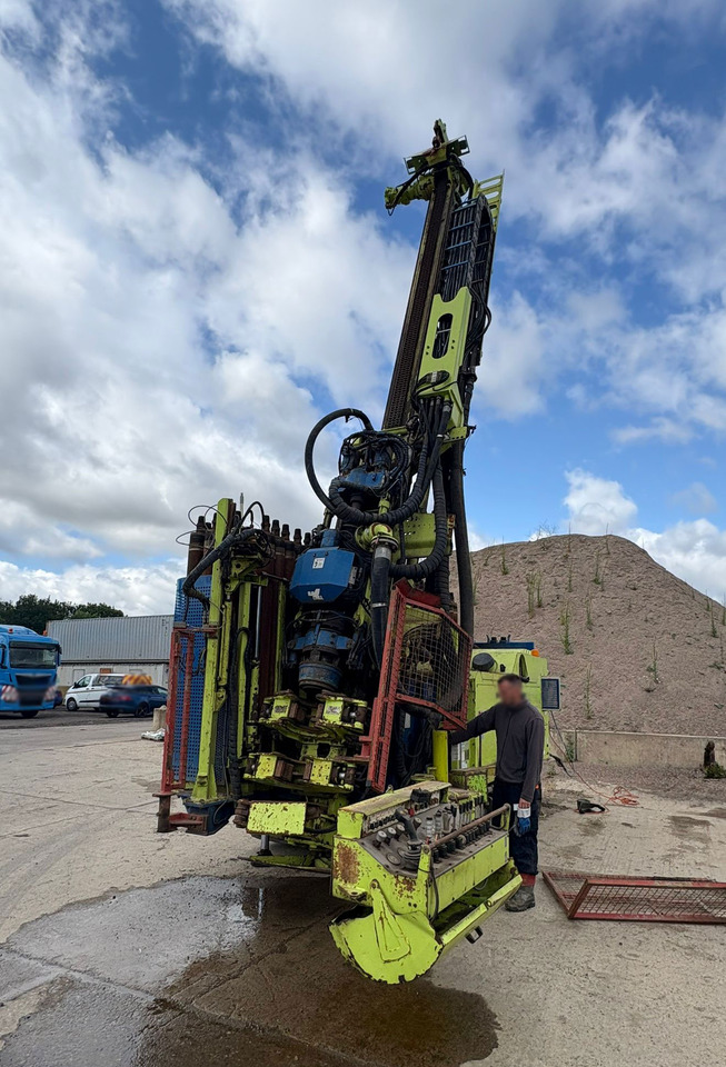 Comacchio MC 900 GT - آلة حفر: صور 4 Comacchio MC 900 GT - آلة حفر: صور 4
