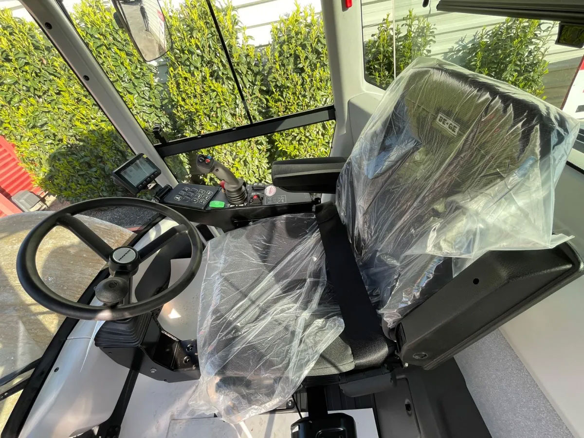 Dynapac CA4000D - مدحلة: صور 5 Dynapac CA4000D - مدحلة: صور 5