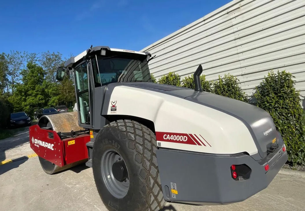 Dynapac CA4000D - مدحلة: صور 4 Dynapac CA4000D - مدحلة: صور 4