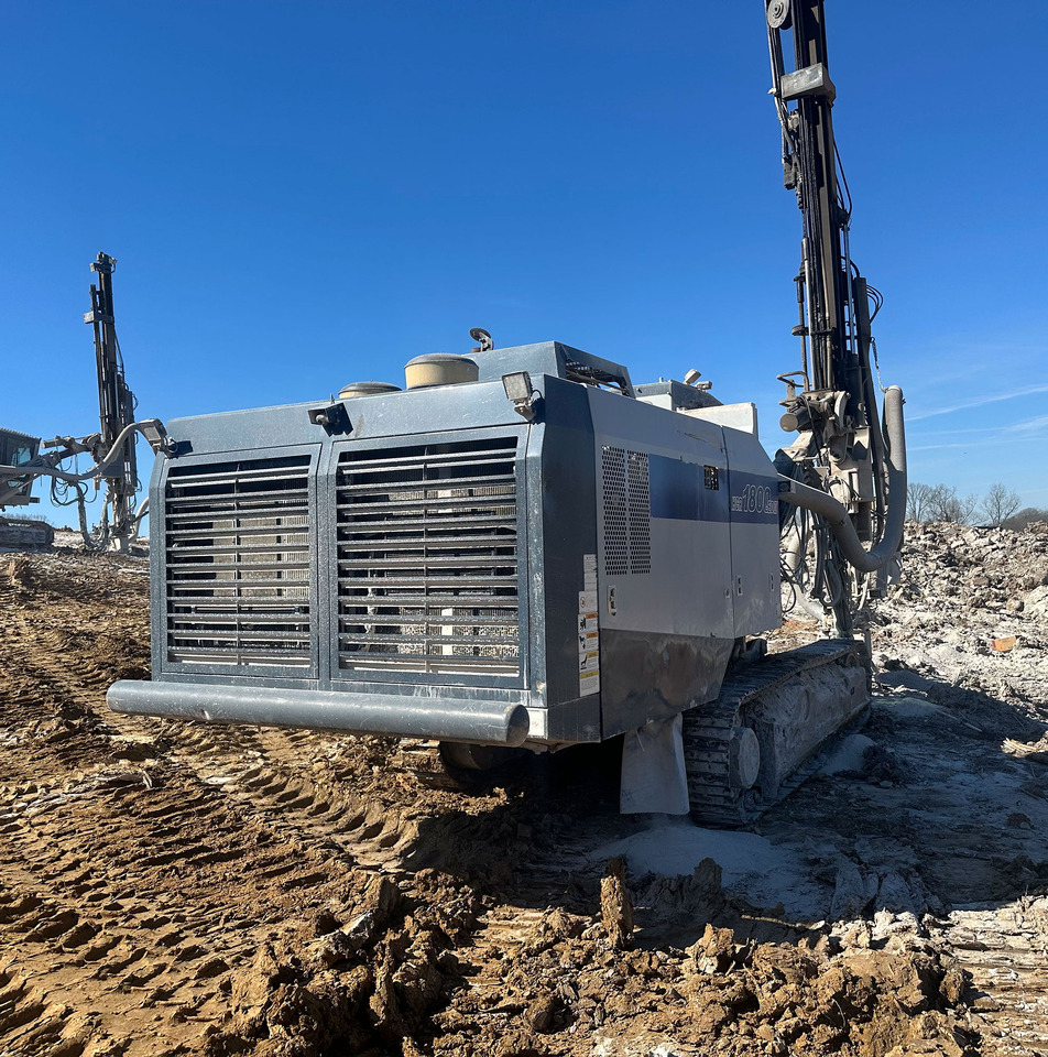 Furukawa HCR1800-EDII - آلة حفر: صور 4 Furukawa HCR1800-EDII - آلة حفر: صور 4