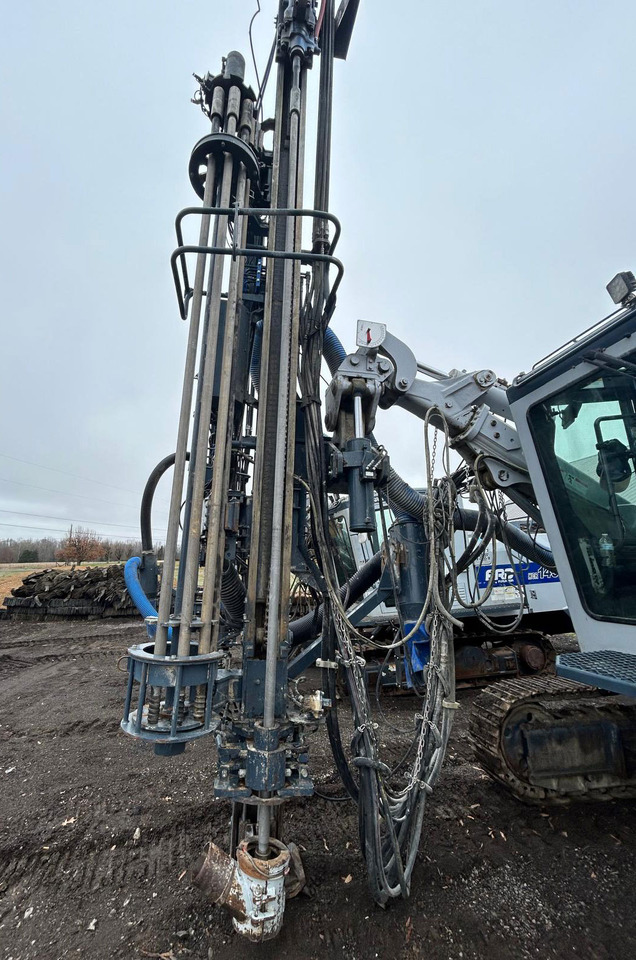 Furukawa HCR1800-EDII - آلة حفر: صور 5 Furukawa HCR1800-EDII - آلة حفر: صور 5