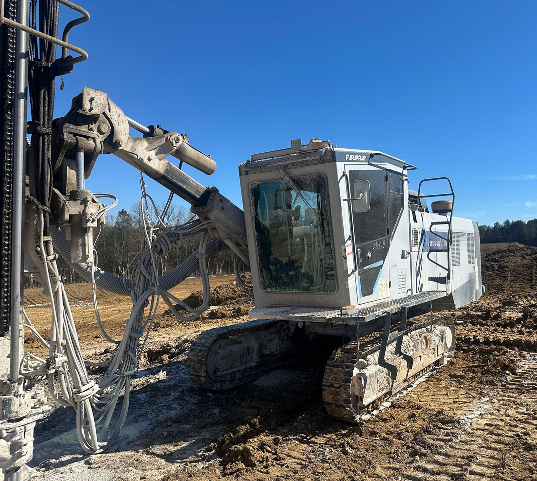 Furukawa HCR1800-EDII - آلة حفر: صور 2 Furukawa HCR1800-EDII - آلة حفر: صور 2