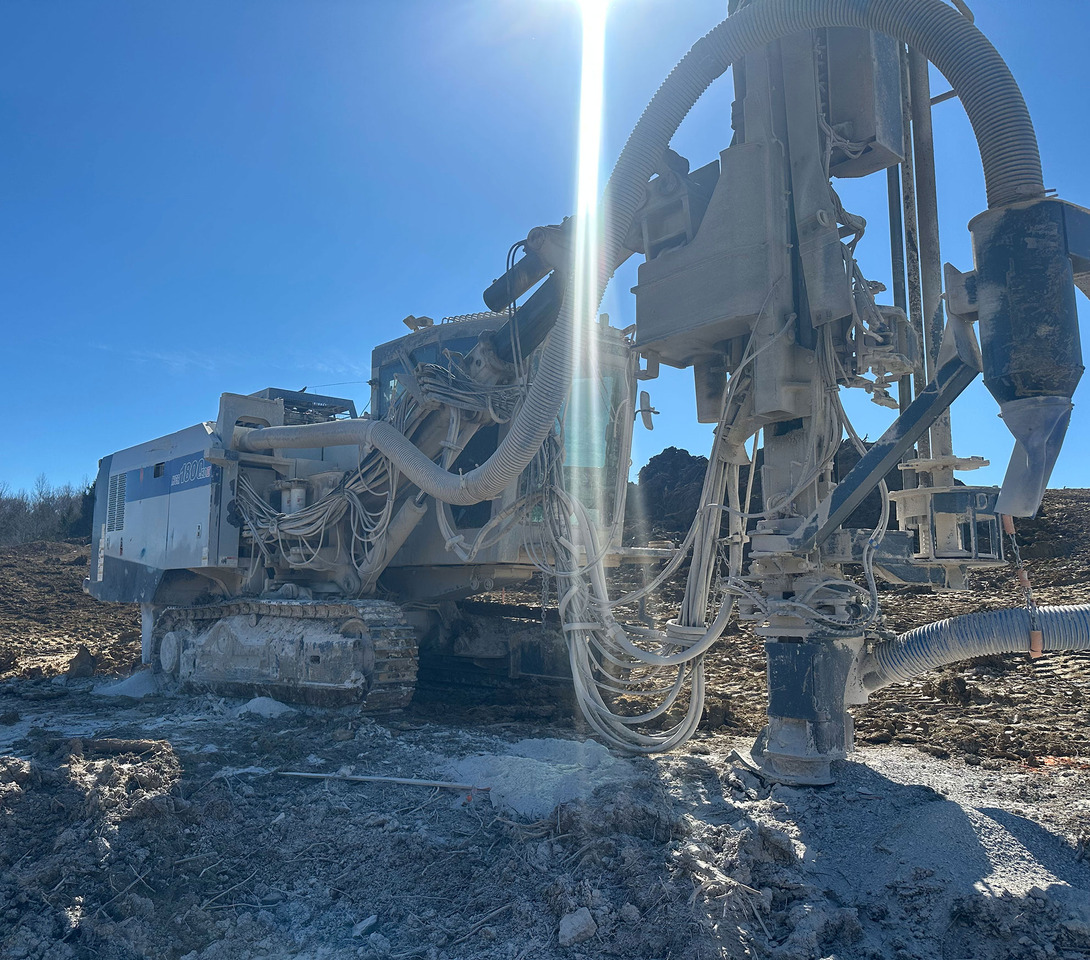 Furukawa HCR1800-EDII - آلة حفر: صور 5 Furukawa HCR1800-EDII - آلة حفر: صور 5