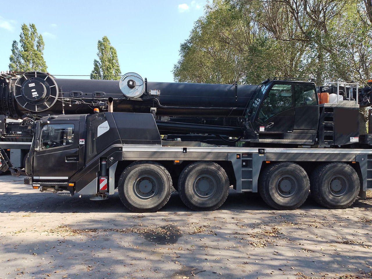 Grove GMK 4100L-1 - رافعة مجنزرة: صور 2 Grove GMK 4100L-1 - رافعة مجنزرة: صور 2