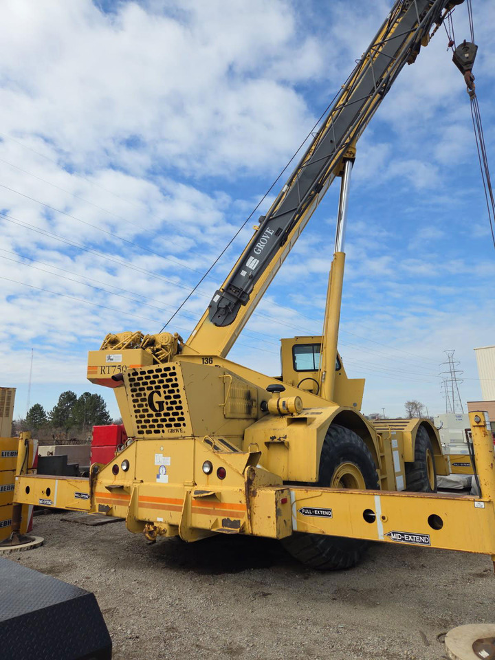 Grove RT750 - موبايل كرين: صور 1 Grove RT750 - موبايل كرين: صور 1