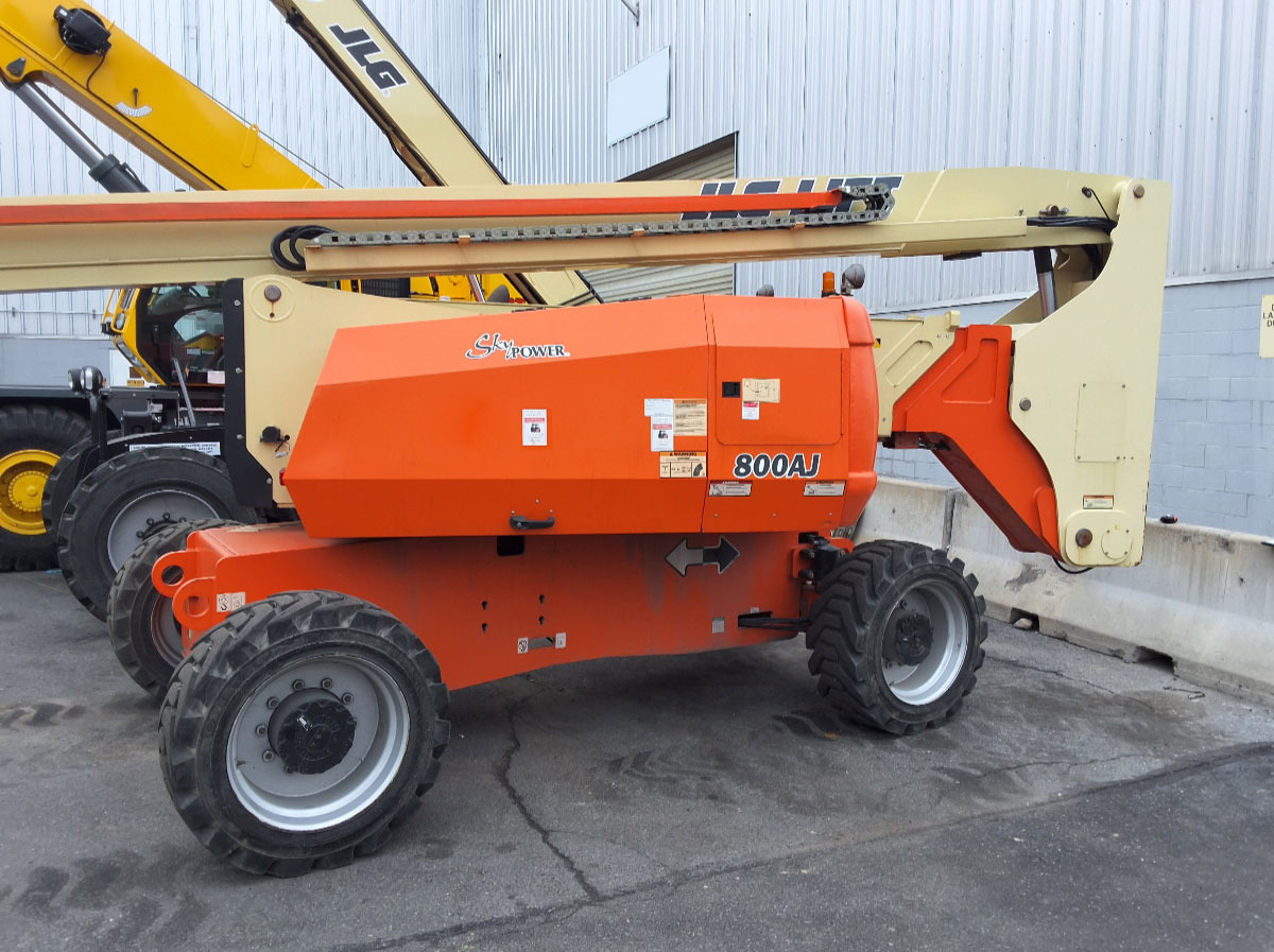 JLG 800AJ - جرافة ذات عجلات تلسكوبية: صور 1 JLG 800AJ - جرافة ذات عجلات تلسكوبية: صور 1